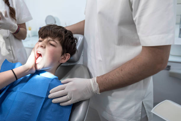 Best Emergency Treatment for Oral Infections in San Diego Country Estates, CA